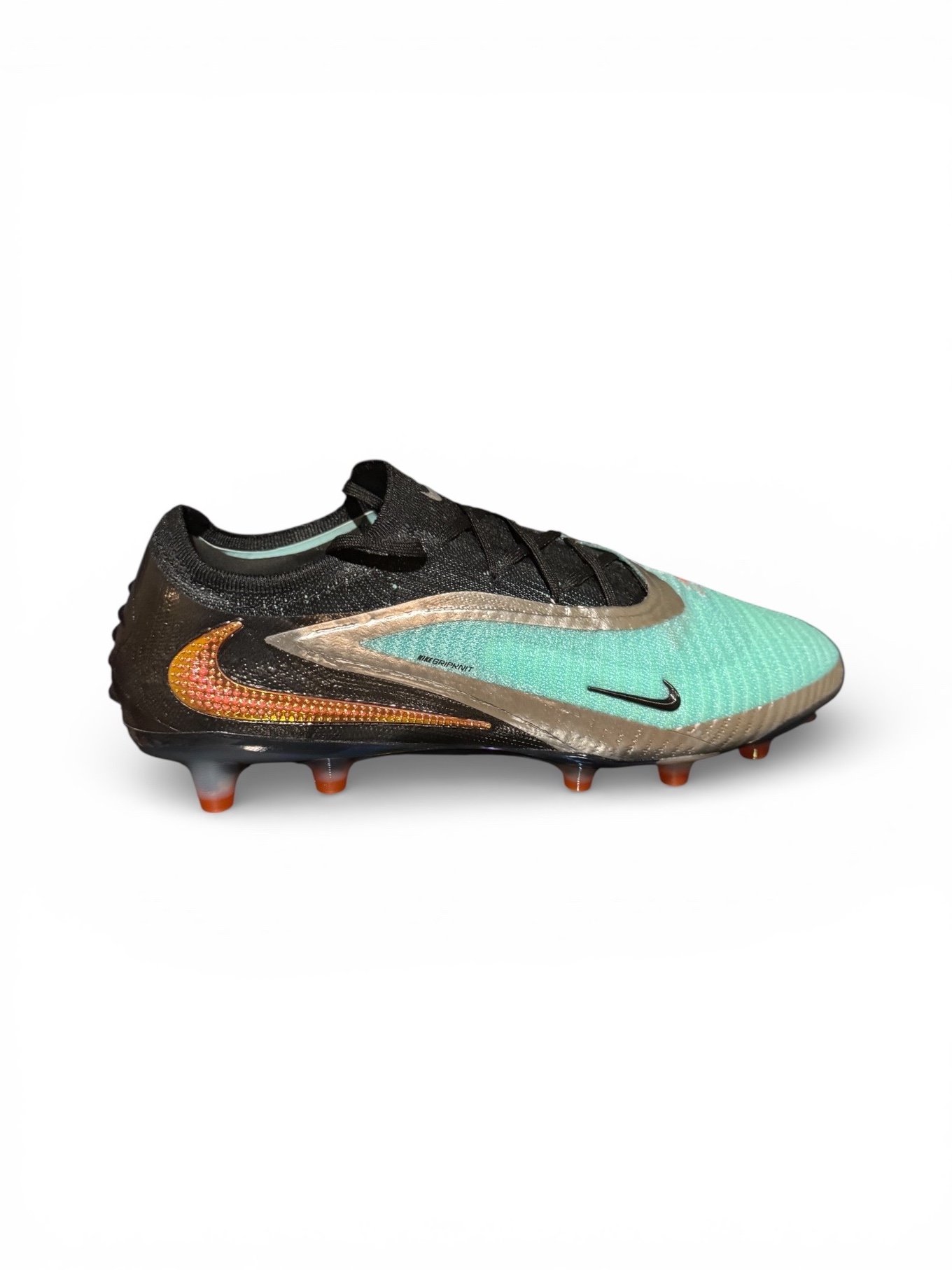 Nike Phantom 6 Low Elite Firm Ground Cleats